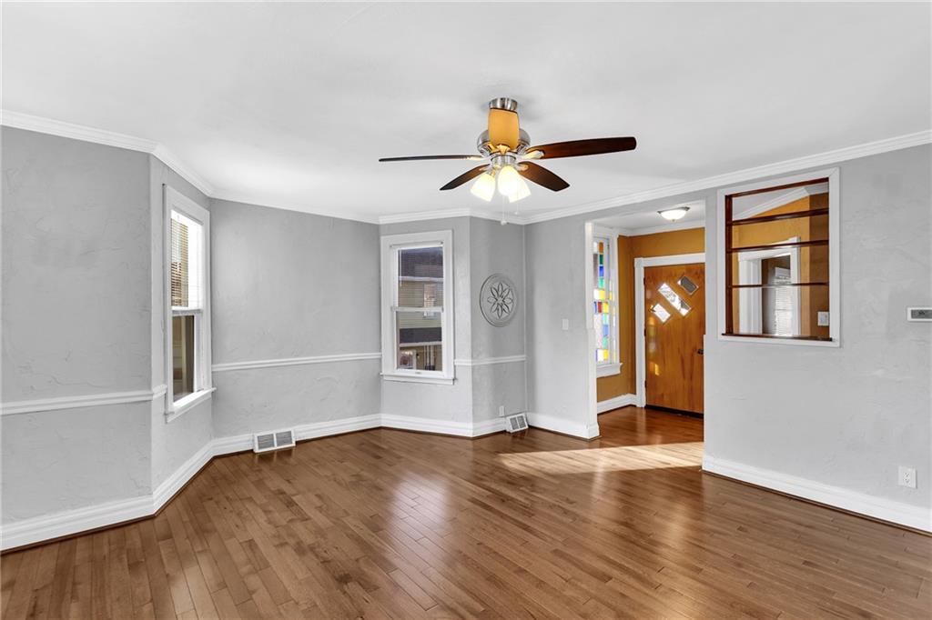 303 Maple Street Irwin, PA 15642 - Photo 9 of 29 Gallery Image 9