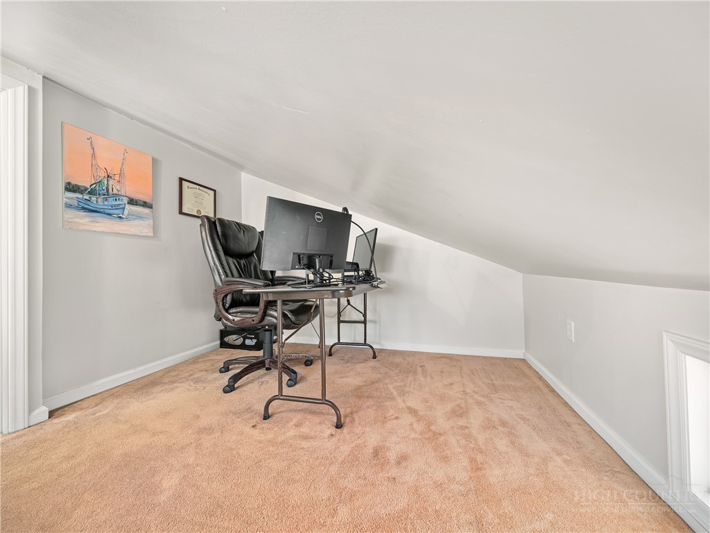 253 Black Pine Road Newland, NC 28657 - Photo 23 of 28