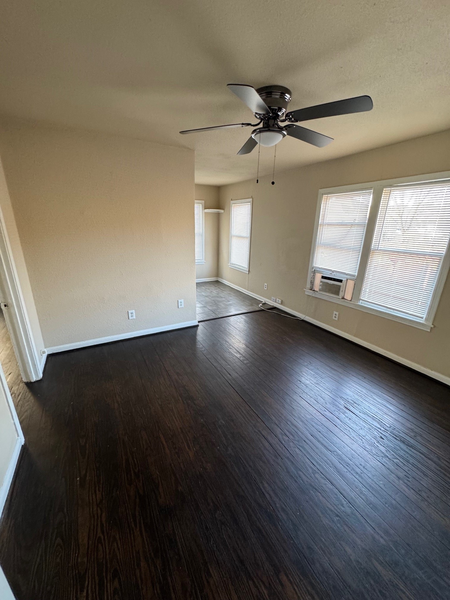 1164 West 24th Street, Unit 1164 Houston, TX 77008 - Photo 2 of 6