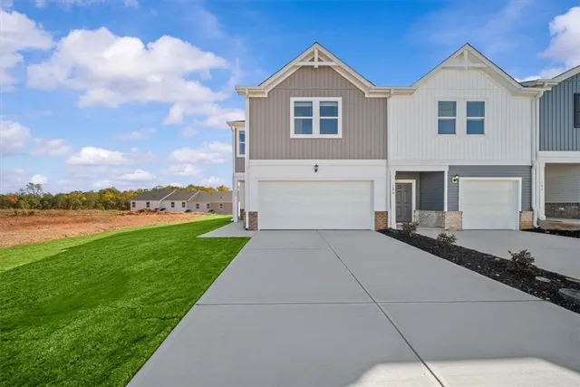 $314,900 | 108 Pleasure Lane, Taylors, SC 29687