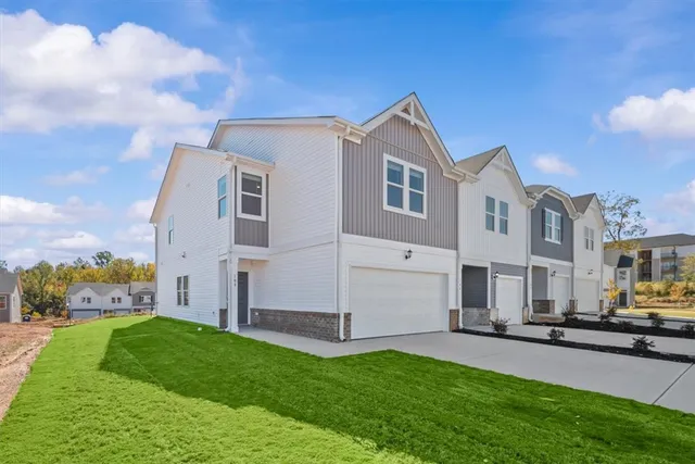 $314,900 | 108 Pleasure Lane, Taylors, SC 29687