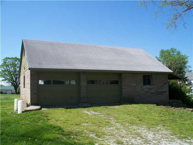 7771 East Blue Ridge Road Shelbyville, IN 46176 - Photo 10 of 11