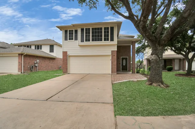 $2,200 | 3919 Rolling Springs Lane, Katy, TX 77449