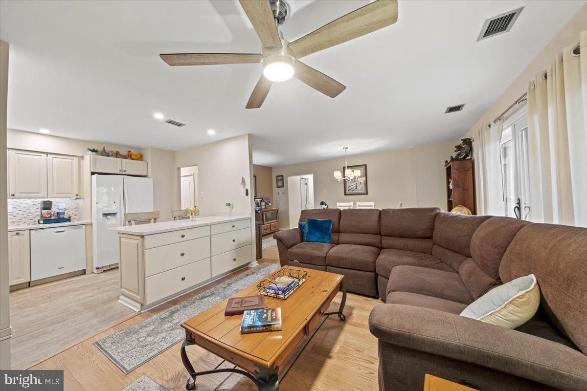 215 Haddonfield Cmns Haddonfield, NJ 08033 - Photo 17 of 37