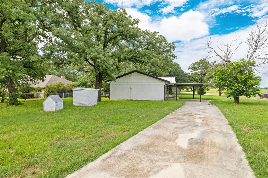 3301 South Murvil Street Decatur, TX 76234 - Photo 27 of 28