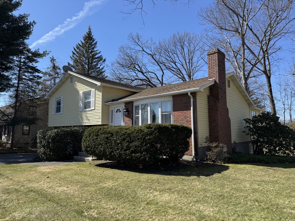 88 Basil Road Chicopee, MA 01020 - Photo 1 of 29 Gallery Image 1