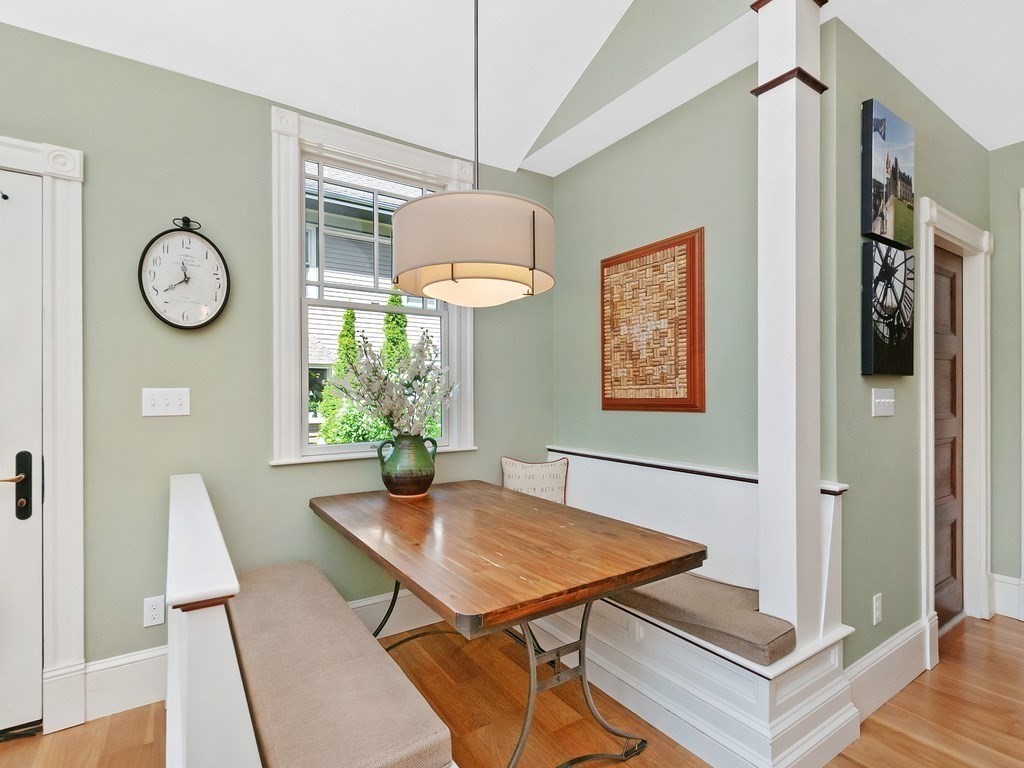 58 Page Road Newton, MA 02460 - Photo 8 of 32