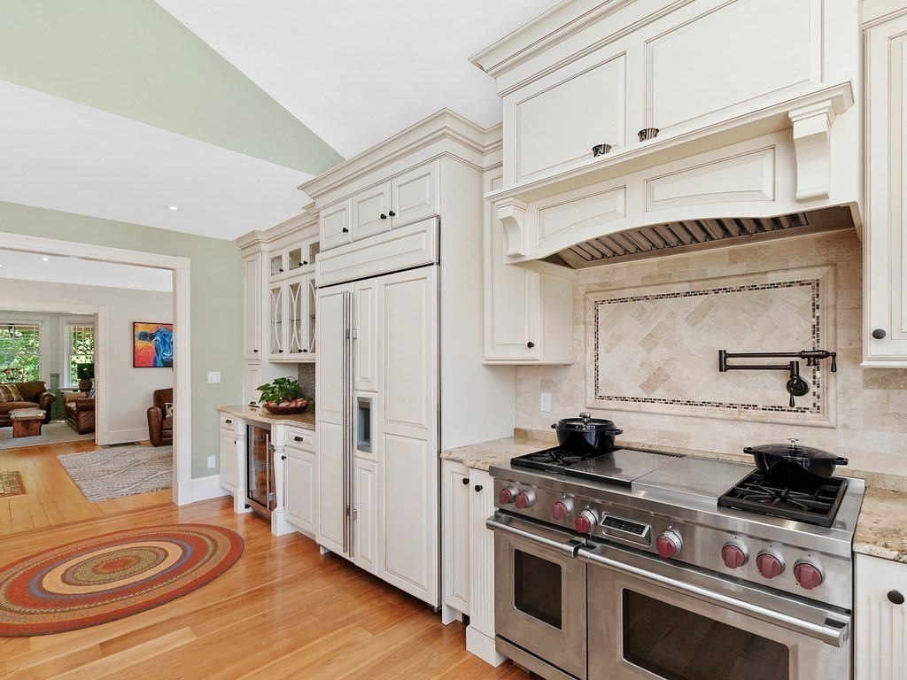 58 Page Road Newton, MA 02460 - Photo 10 of 32