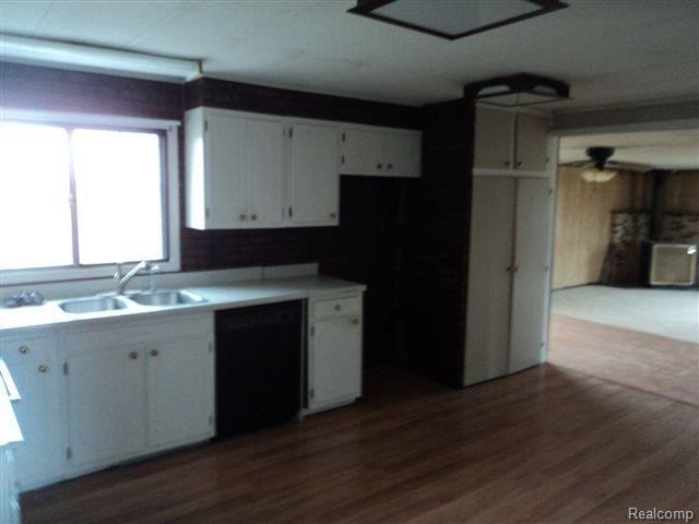 Kitchen (3)