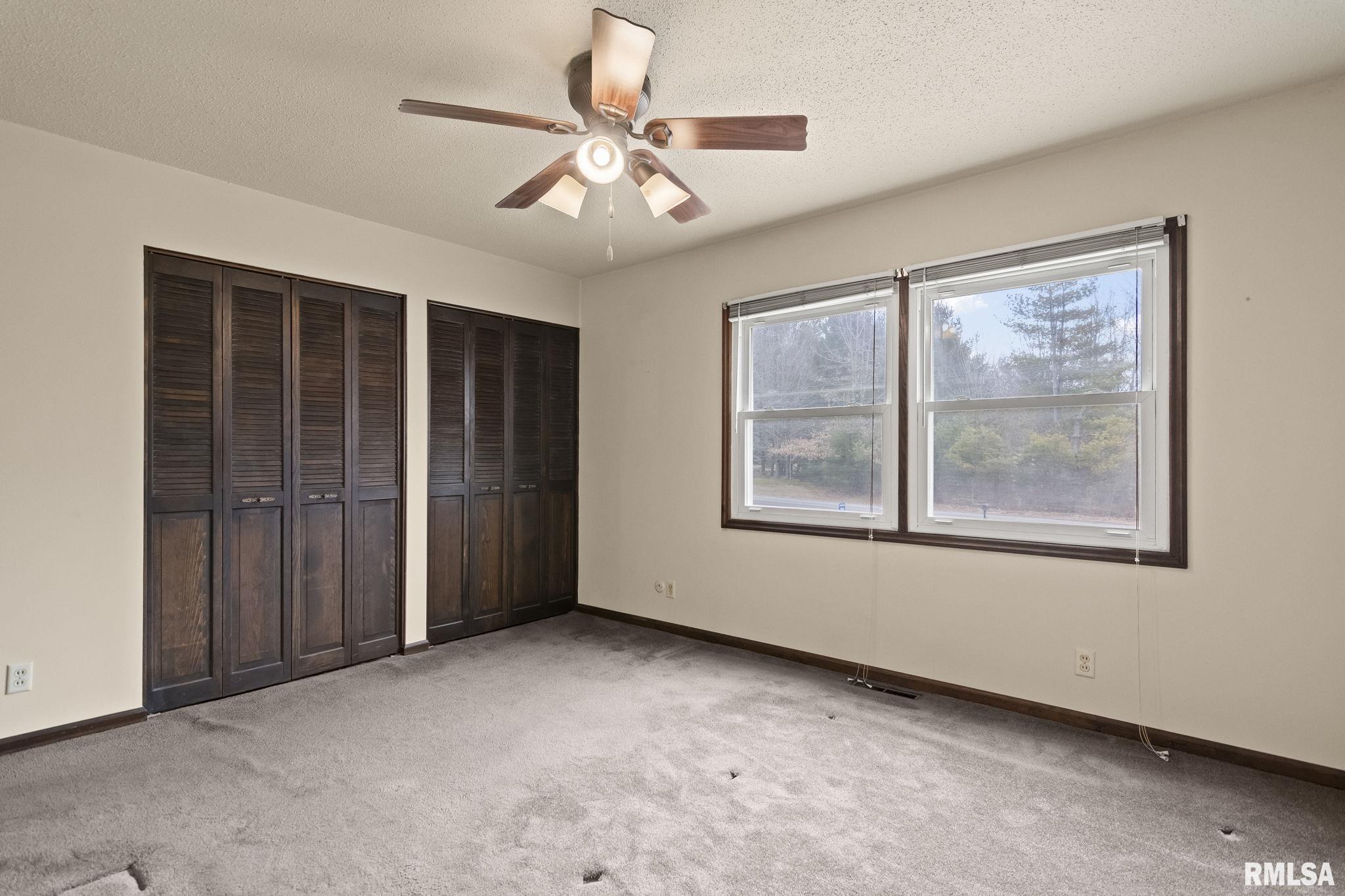 205 Pakey Road Springfield, IL 62712 - Photo 17 of 40