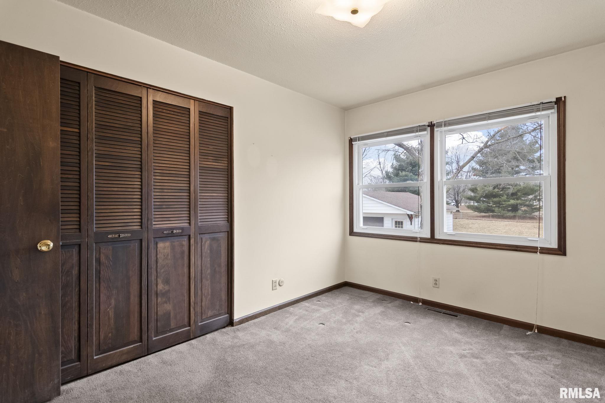 205 Pakey Road Springfield, IL 62712 - Photo 25 of 40