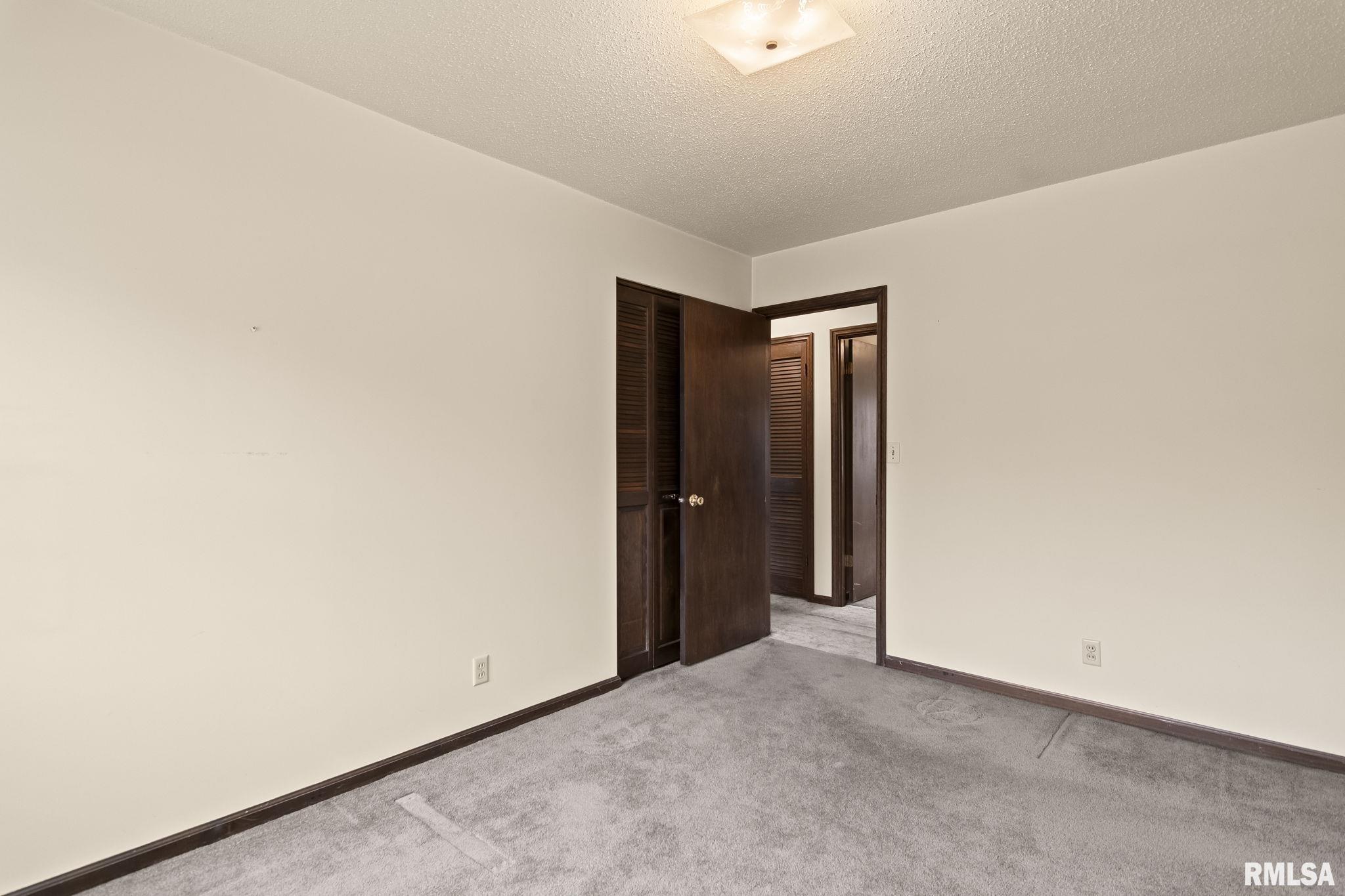 205 Pakey Road Springfield, IL 62712 - Photo 28 of 40