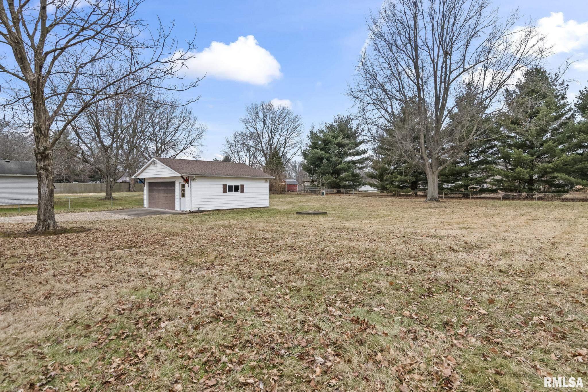 205 Pakey Road Springfield, IL 62712 - Photo 35 of 40