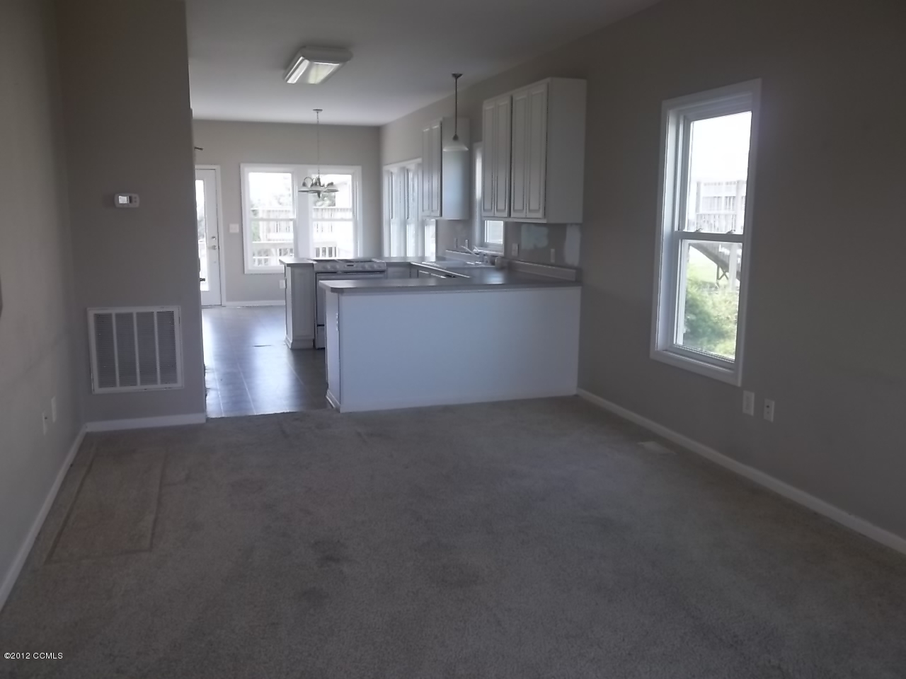 1102 East Fort Macon Road, Unit B Atlantic Beach, NC 28512 - Photo 2 of 10 Living Area