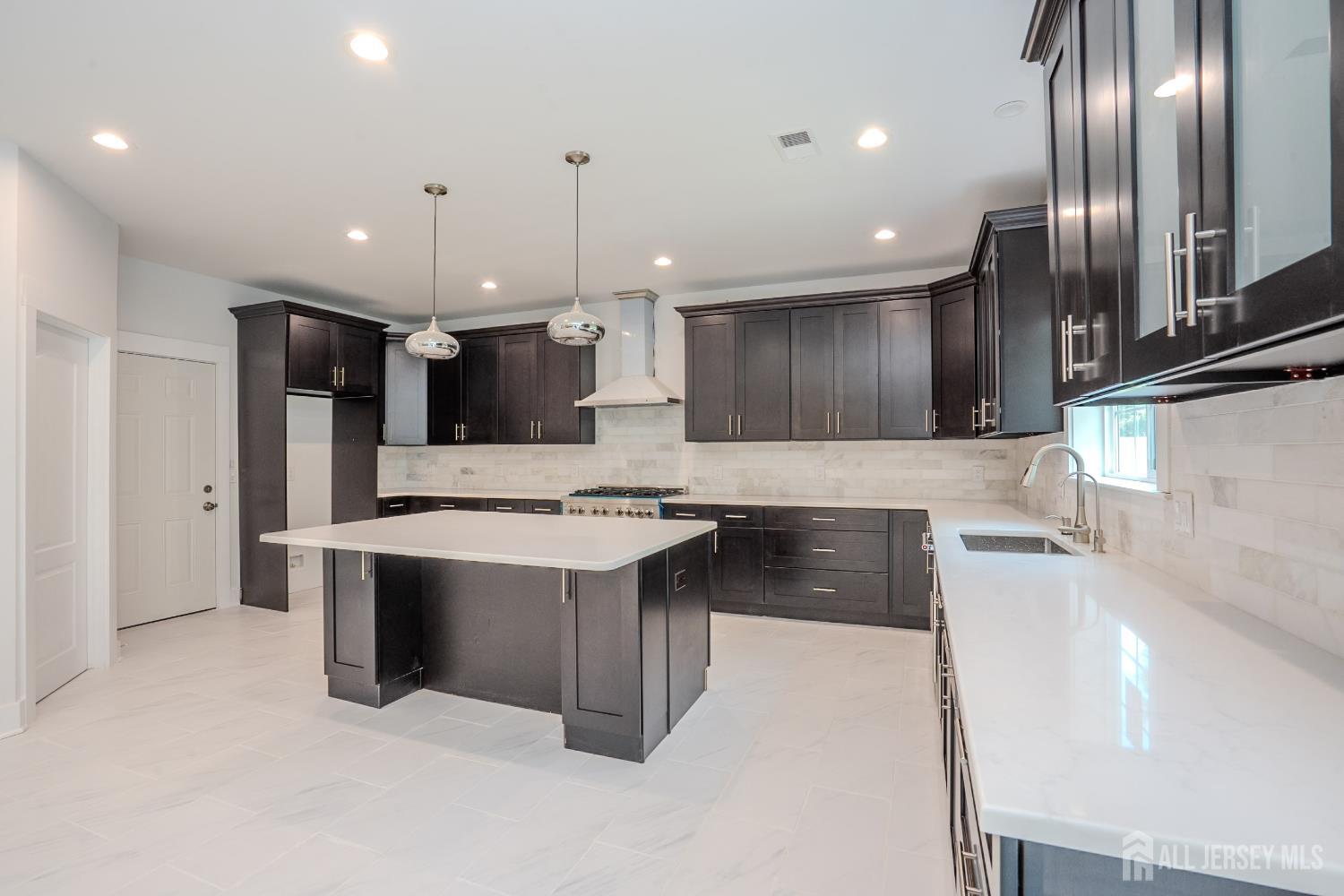 840 Ridge Road Monmouth Junction, NJ 08852 - Photo 19 of 71