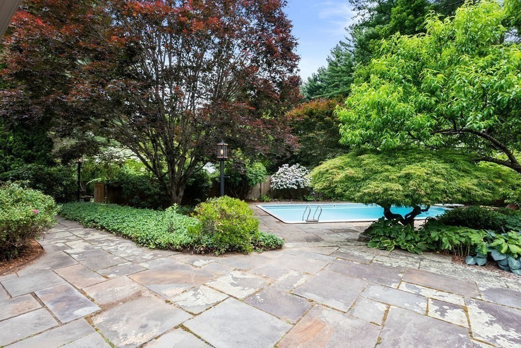 18 Old Farm Road Wayland, MA 01778 - Photo 18 of 21 Gallery Image 18
