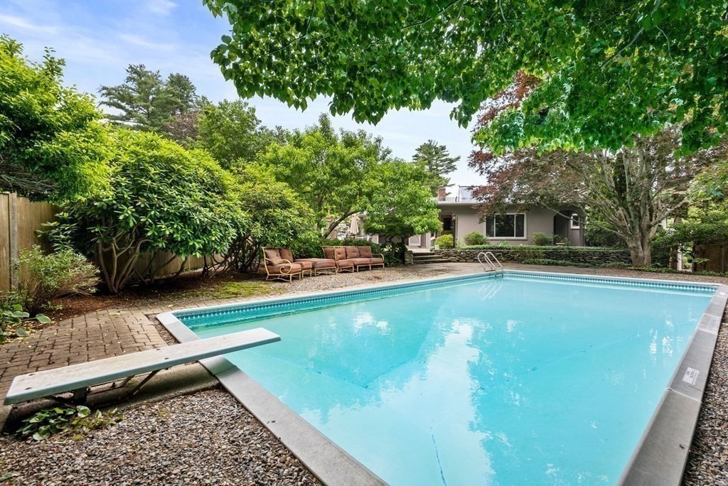 18 Old Farm Road Wayland, MA 01778 - Photo 21 of 21 Gallery Image 21