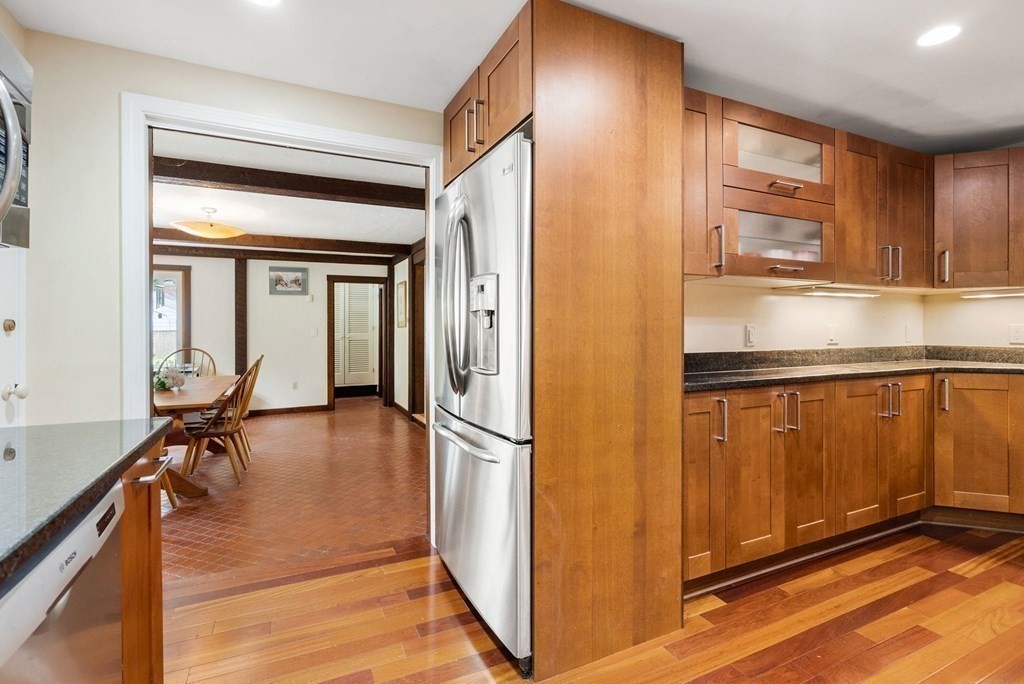 18 Old Farm Road Wayland, MA 01778 - Photo 10 of 21 Gallery Image 10