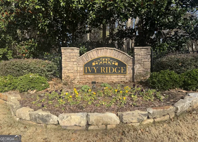 $409,900 | 15 Autumn Creek, Senoia, GA 30276