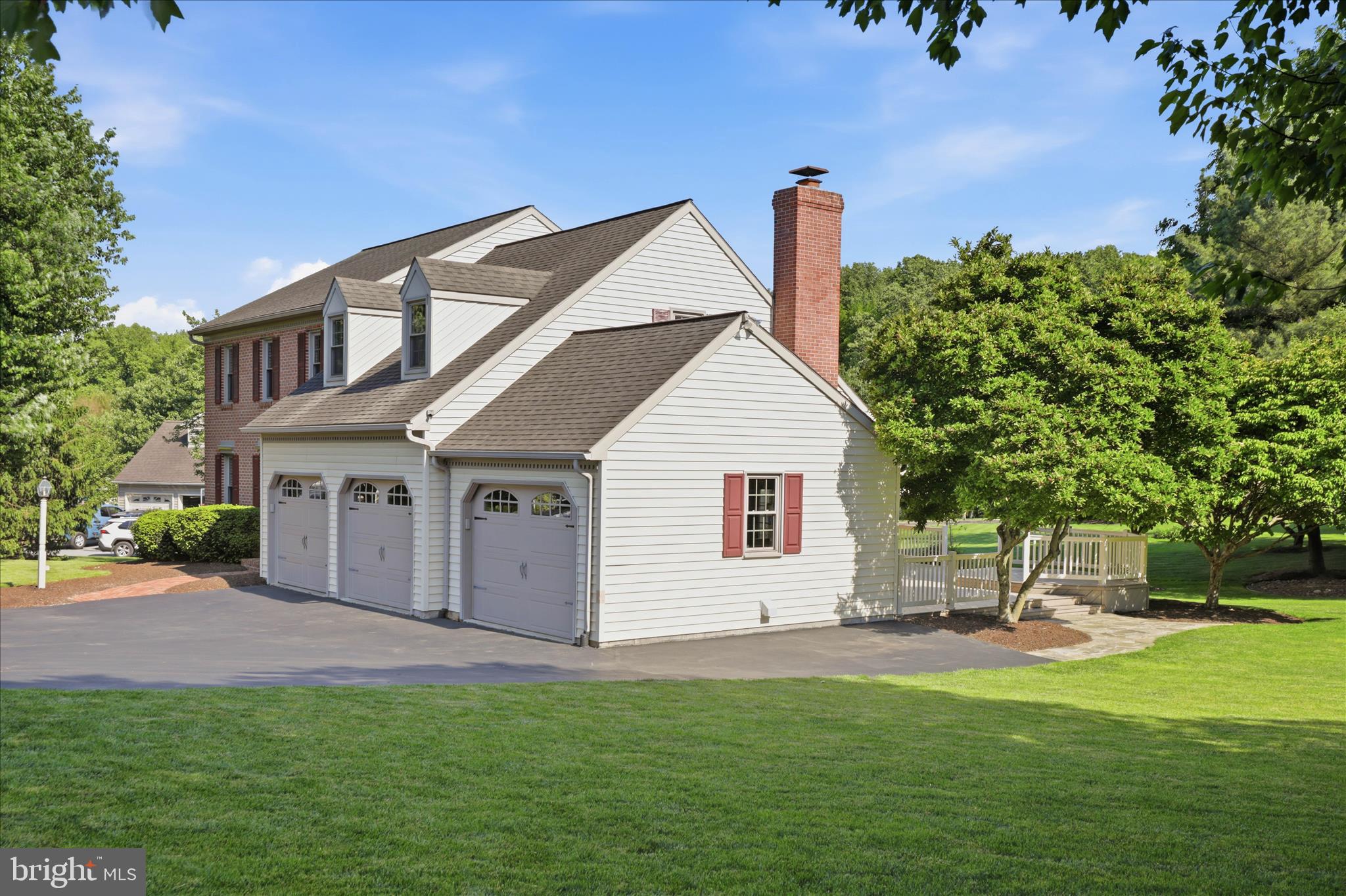 9 Round House Drive Lititz, PA 17543 - Photo 7 of 71