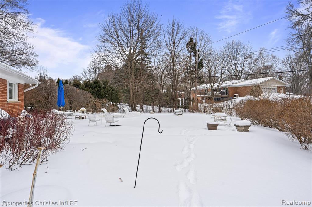 952 North Reading Road Bloomfield Hills, MI 48304 - Photo 28 of 32 Gallery Image 28