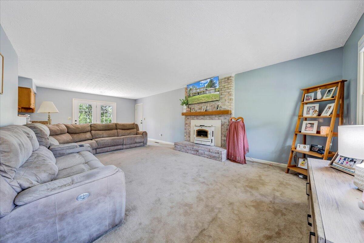 310 Sammys Road Covington, VA 24426 - Photo 16 of 38 11-MIB08092