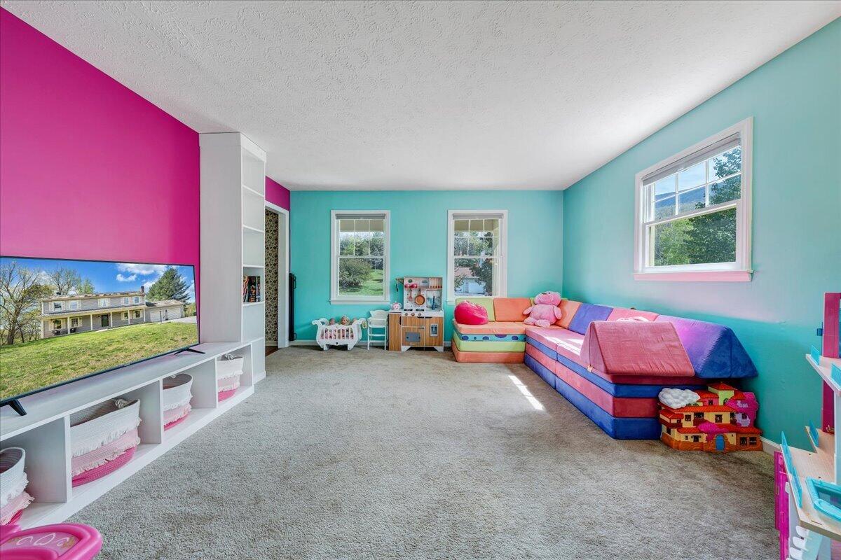 310 Sammys Road Covington, VA 24426 - Photo 21 of 38 16-MIB08062