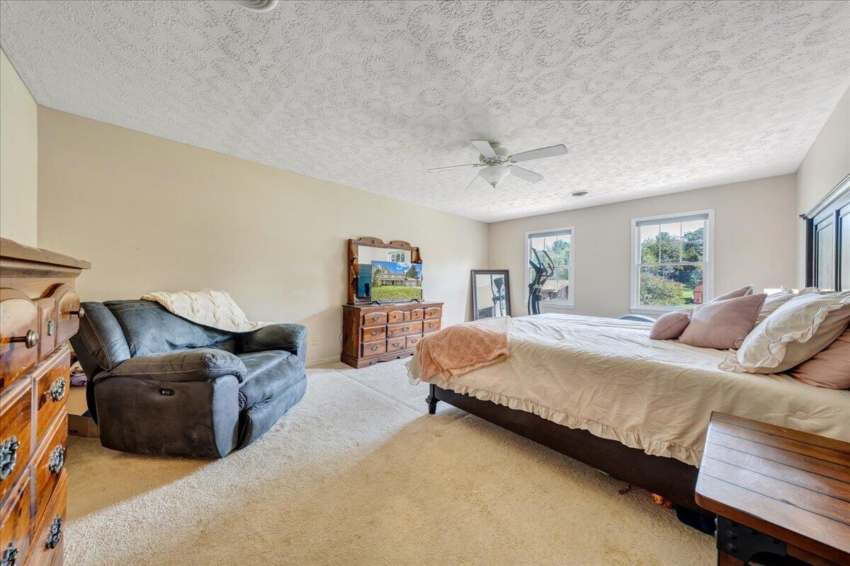 310 Sammys Road Covington, VA 24426 - Photo 23 of 38 18-MIB08107