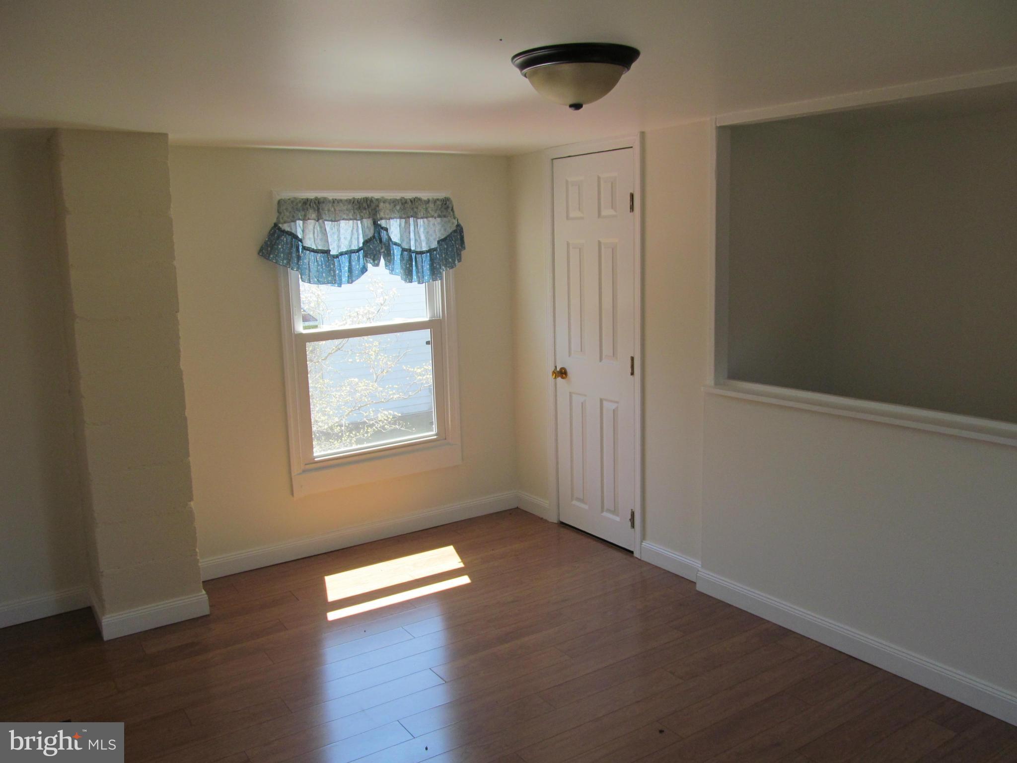 5092 Leeds Manor Road Hume, VA 22639 - Photo 17 of 30 Bedroom