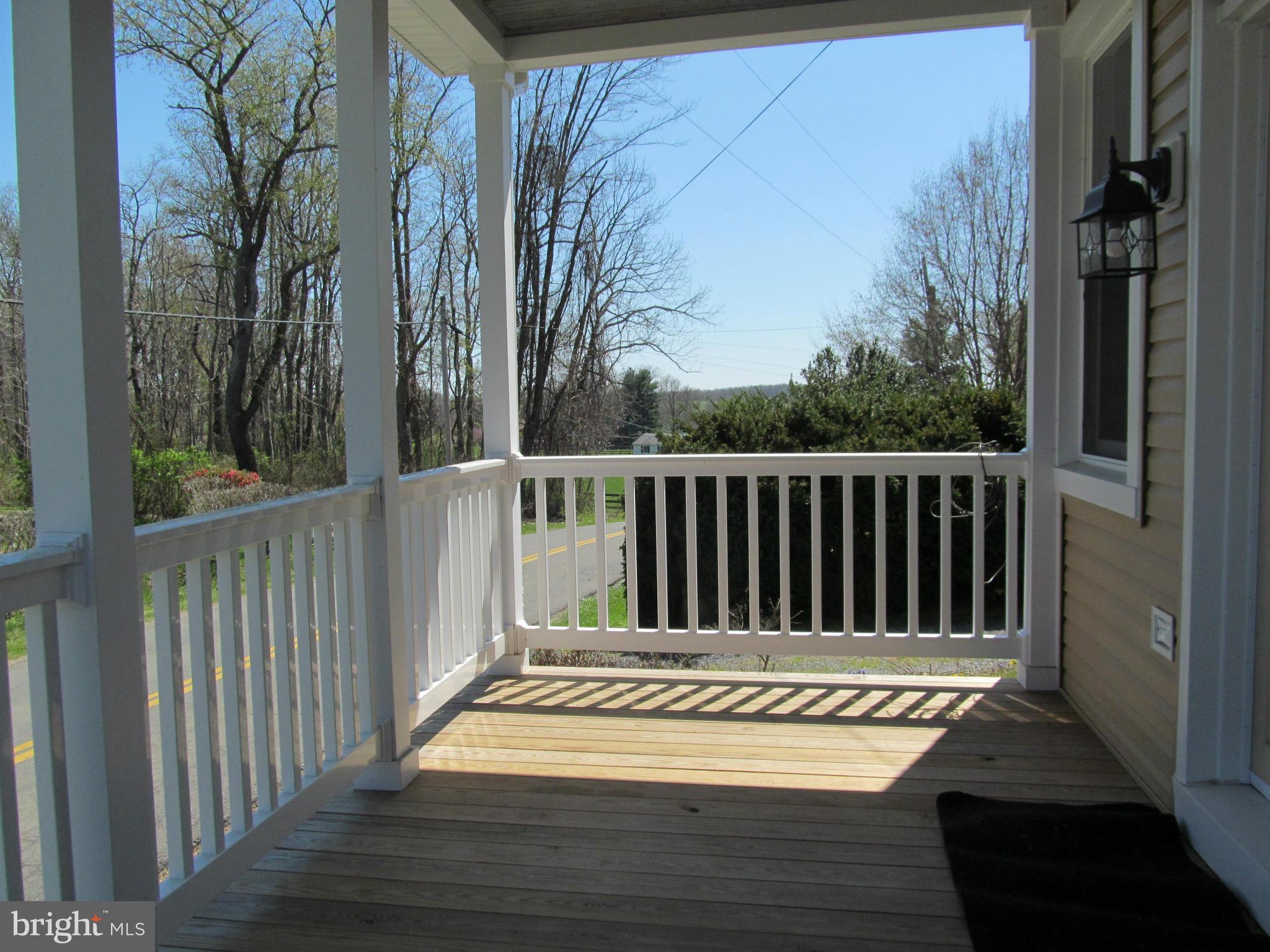 5092 Leeds Manor Road Hume, VA 22639 - Photo 20 of 30 Exterior (Front)