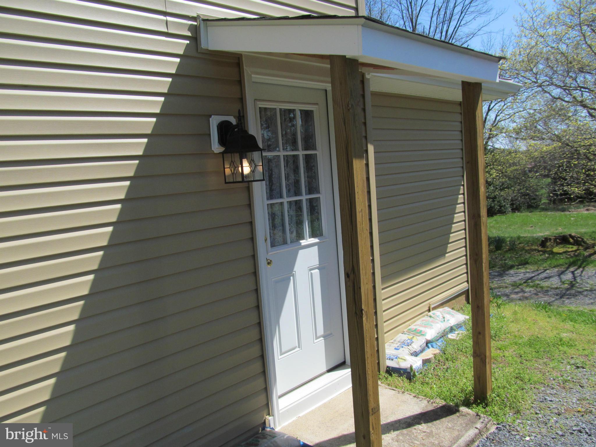 5092 Leeds Manor Road Hume, VA 22639 - Photo 24 of 30 Exterior (Rear)