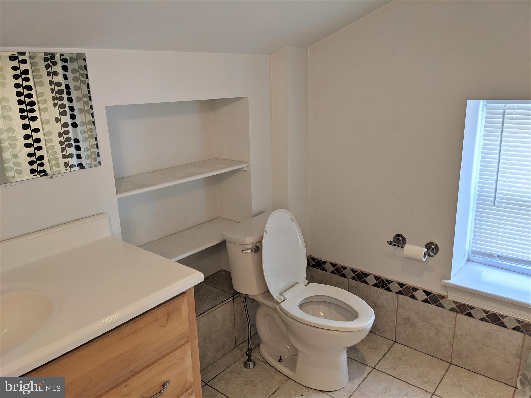 7105 Ridge Avenue, Unit 3 Philadelphia, PA 19128 - Photo 8 of 10