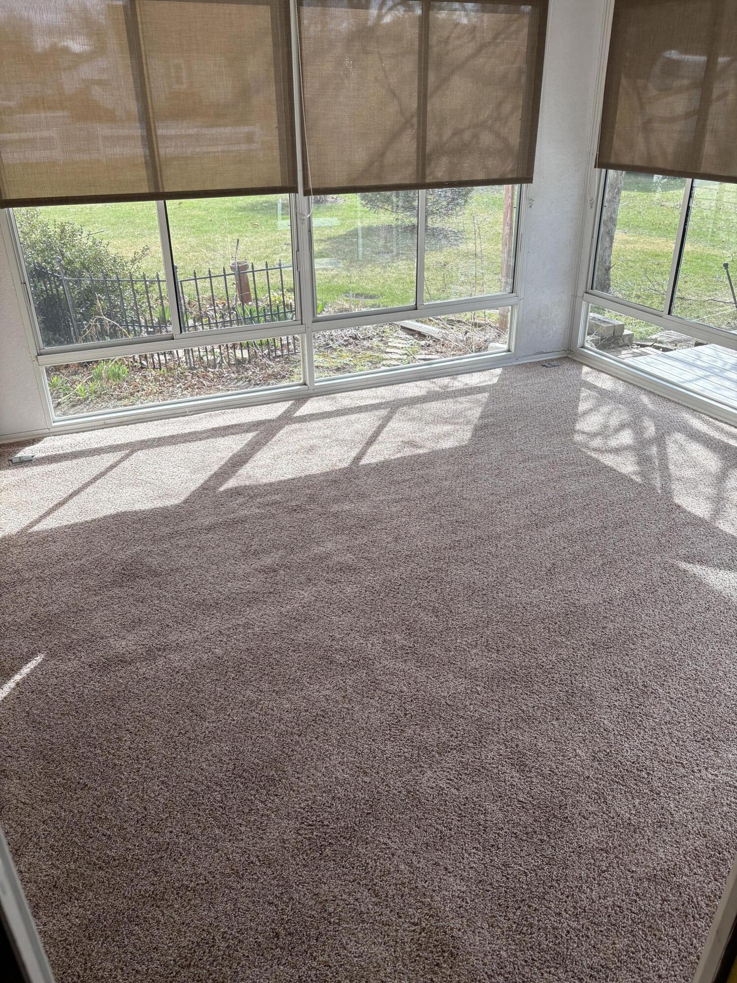 609 Almond Street Southwest De Motte, IN 46310 - Photo 13 of 15 1500x2000