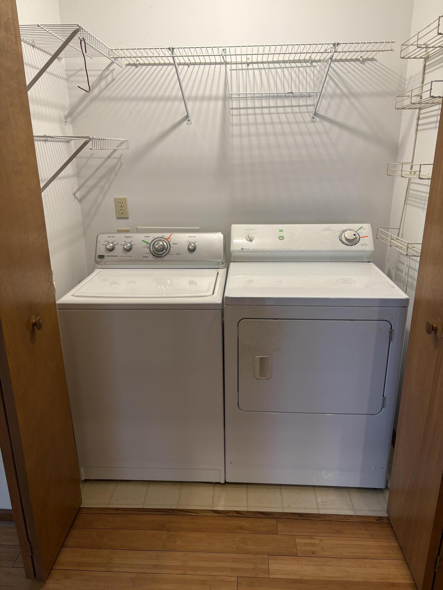 609 Almond Street Southwest De Motte, IN 46310 - Photo 15 of 15 1500x2000