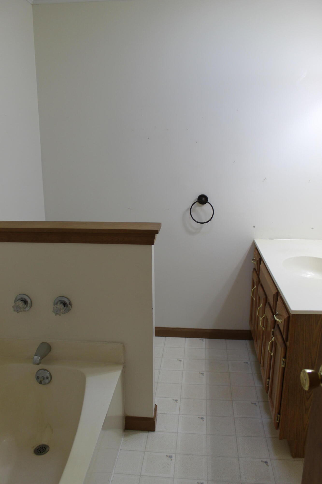 609 Almond Street Southwest De Motte, IN 46310 - Photo 5 of 15 1333x2000