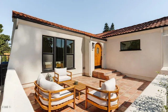 $1,198,000 | 4822 6th Avenue, Los Angeles, CA 90043