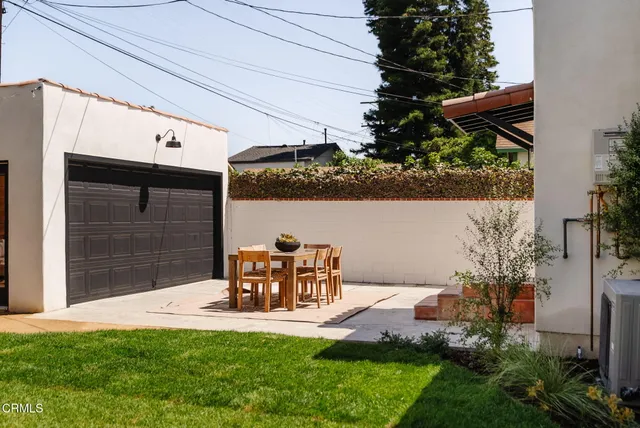 $1,198,000 | 4822 6th Avenue, Los Angeles, CA 90043