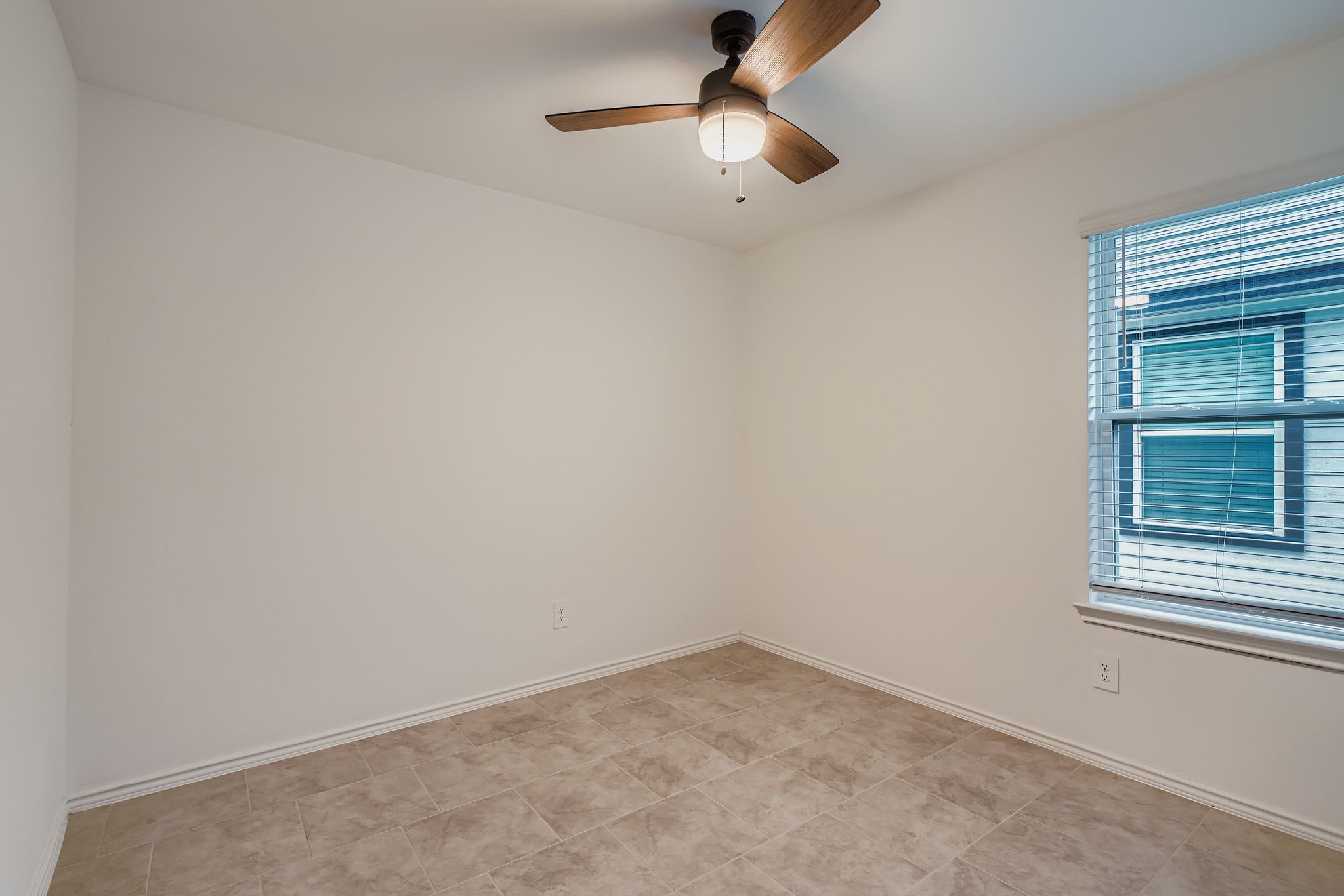 1115 Lipizzan Lane Rosharon, TX 77583 - Photo 18 of 28