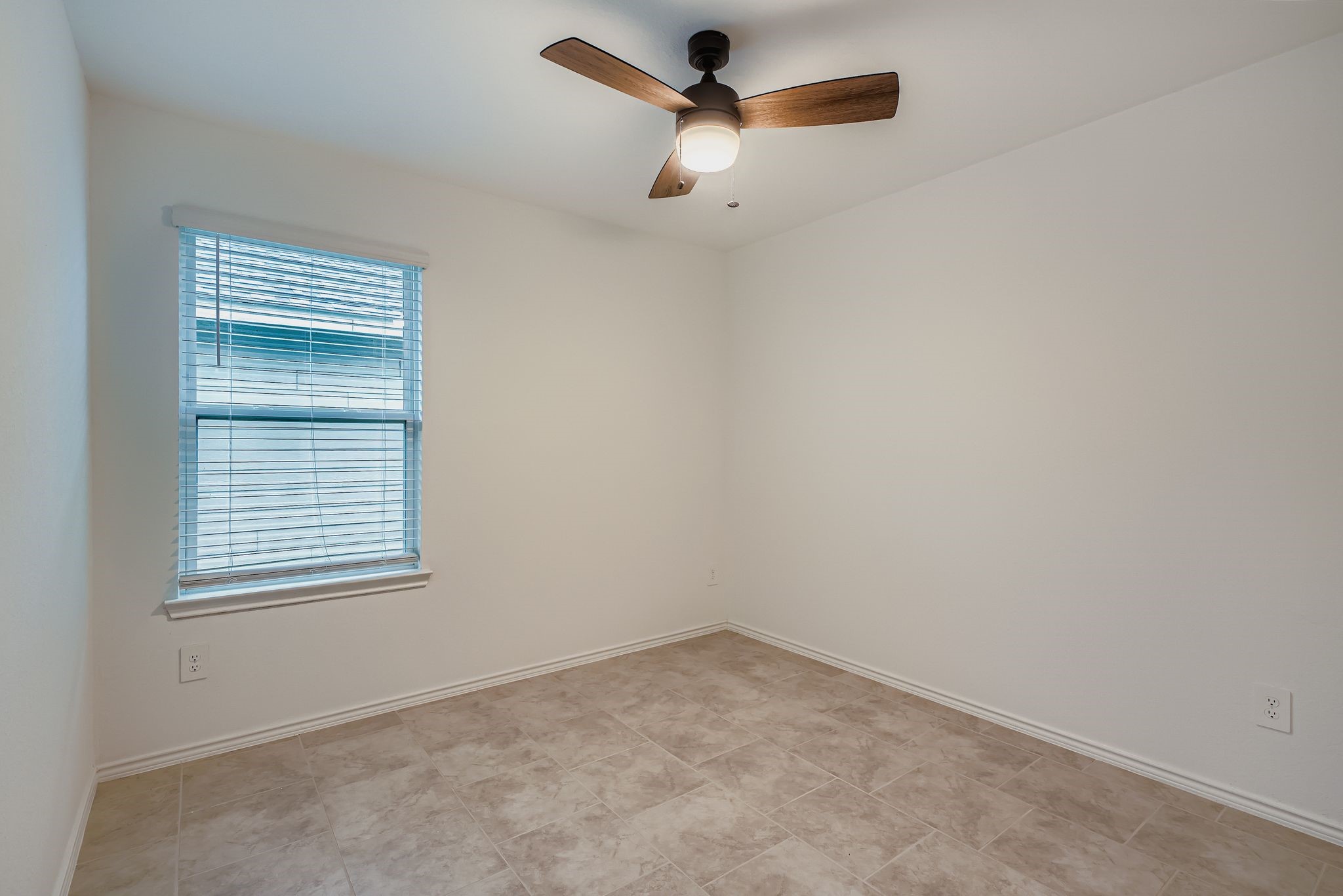 1115 Lipizzan Lane Rosharon, TX 77583 - Photo 20 of 28