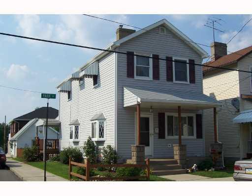 452 Park Street Rochester, PA 15074 - Photo 1 of 8 Exterior Front.