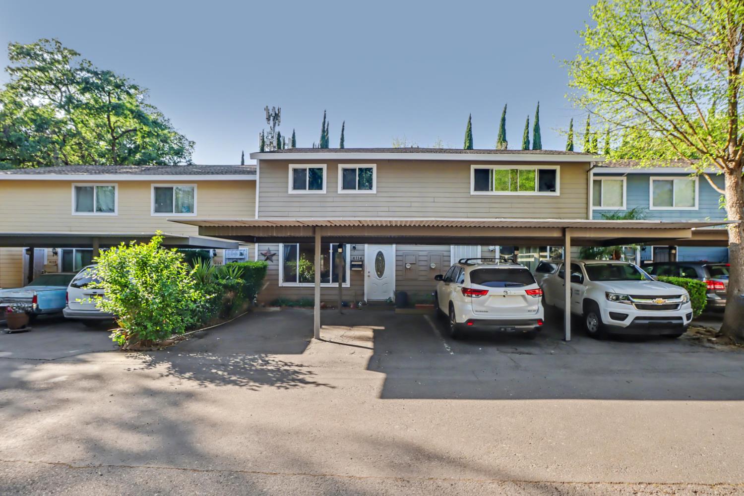6114 Shadow Lane Citrus Heights, CA 95621 - Photo 29 of 56 a view of a cars park in front of a house