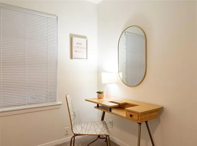 $3,500 | 2000 Vista Lane, Austin, TX 78703