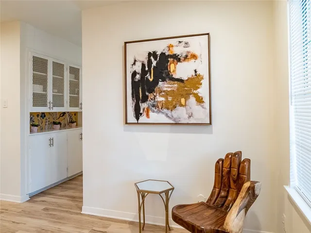 $3,500 | 2000 Vista Lane, Austin, TX 78703