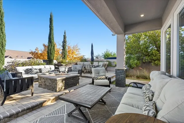 $2,480,000 | 9001 Night Owl Court, Las Vegas, NV 89134