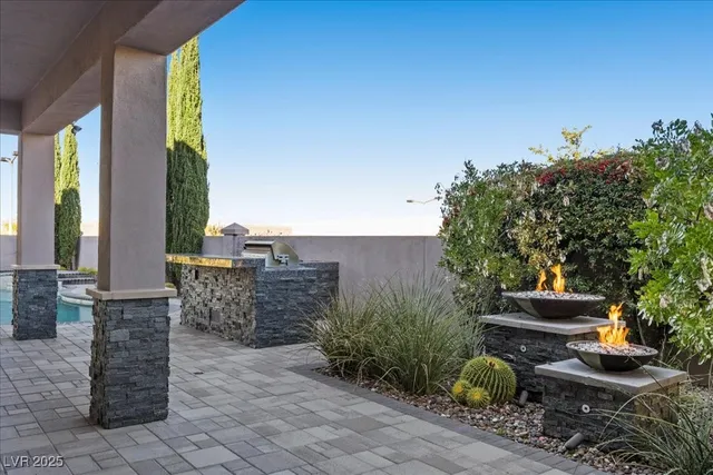 $2,480,000 | 9001 Night Owl Court, Las Vegas, NV 89134