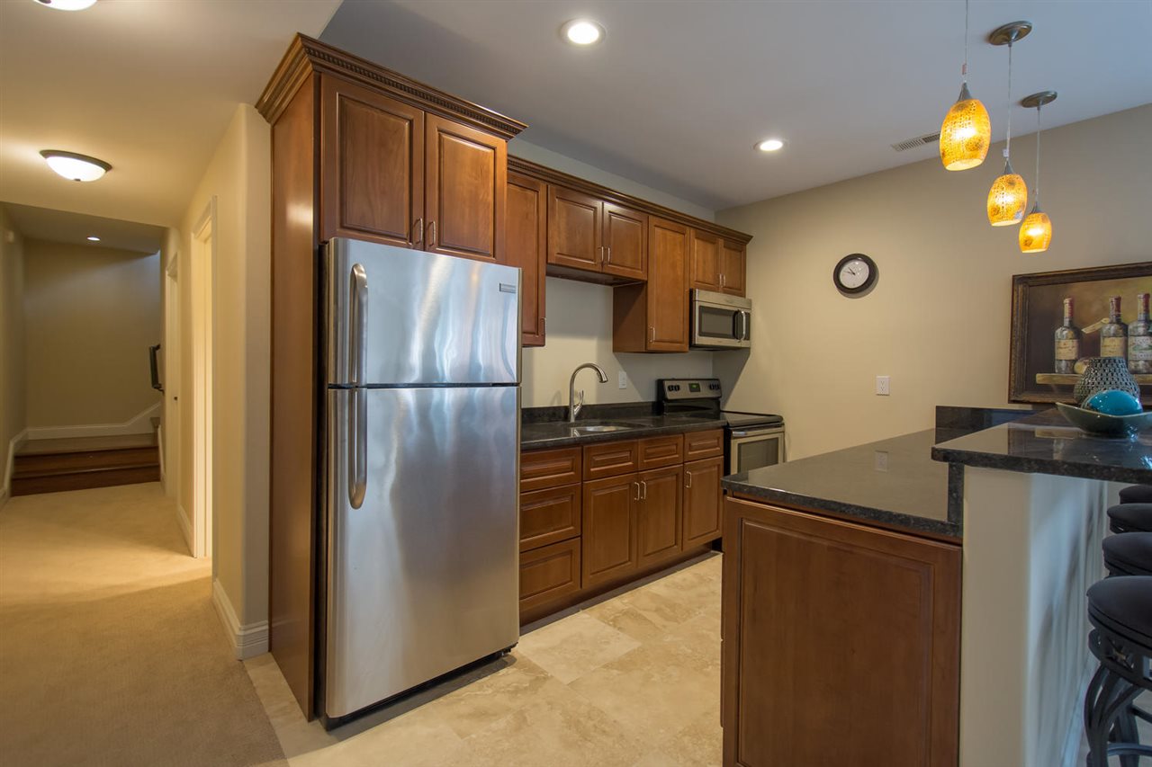 305 South Reisner Road Bloomington, IN 47401 - Photo 23 of 36