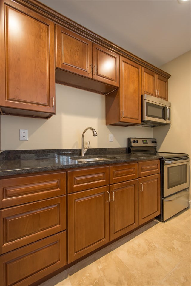 305 South Reisner Road Bloomington, IN 47401 - Photo 24 of 36
