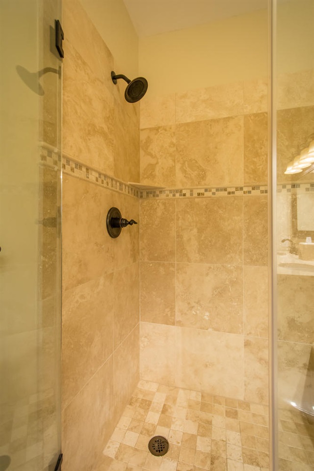 305 South Reisner Road Bloomington, IN 47401 - Photo 28 of 36