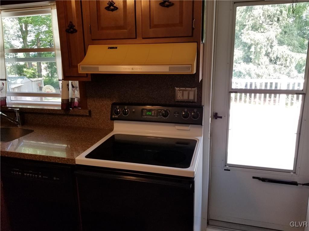 673 Locke Heights Road Bangor, PA 18013 - Photo 15 of 50 Gallery Image 15