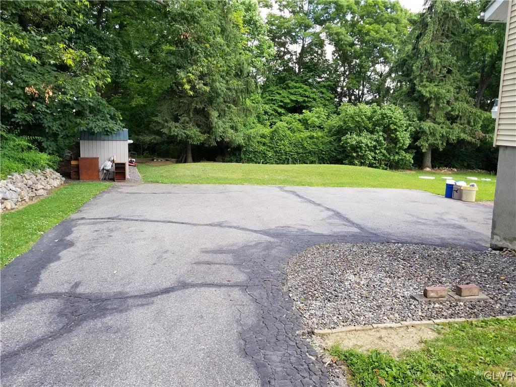 673 Locke Heights Road Bangor, PA 18013 - Photo 46 of 50 Gallery Image 46